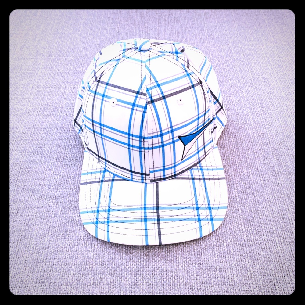 Snap Back Hat